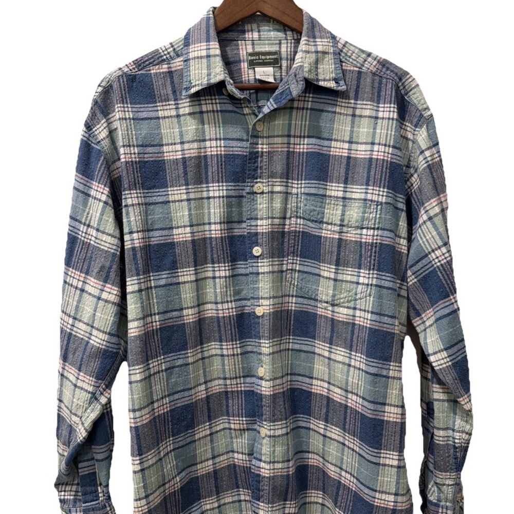 Basic Equipment Clothing Company Blue and Cream Plaid Men's Shirt 100% cotton L